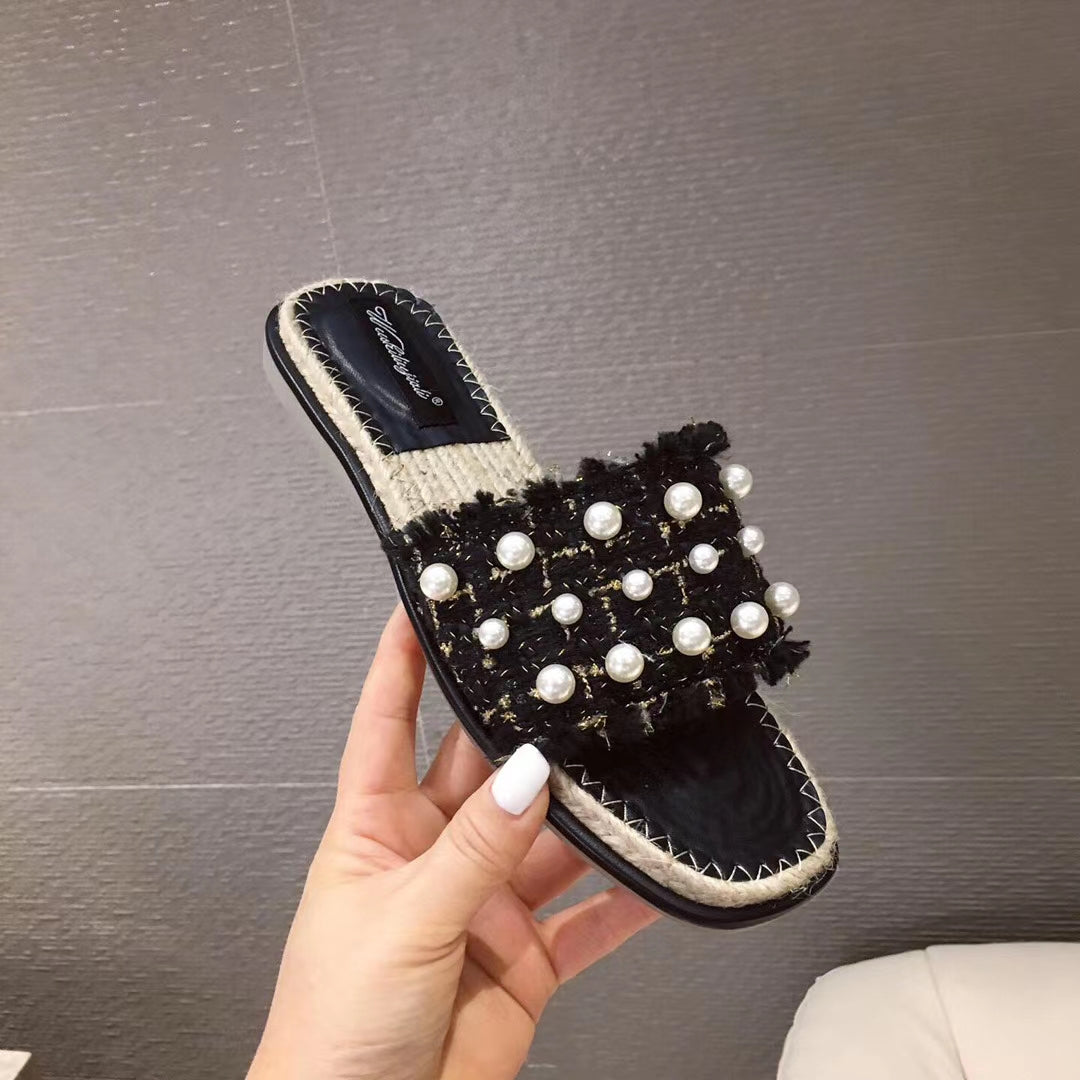 Pearl Embellishment Sandals