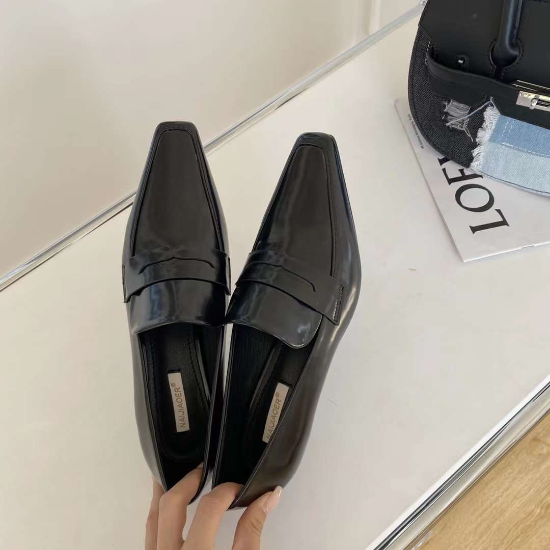 Nia Square Toe Kitten Heels Loafers