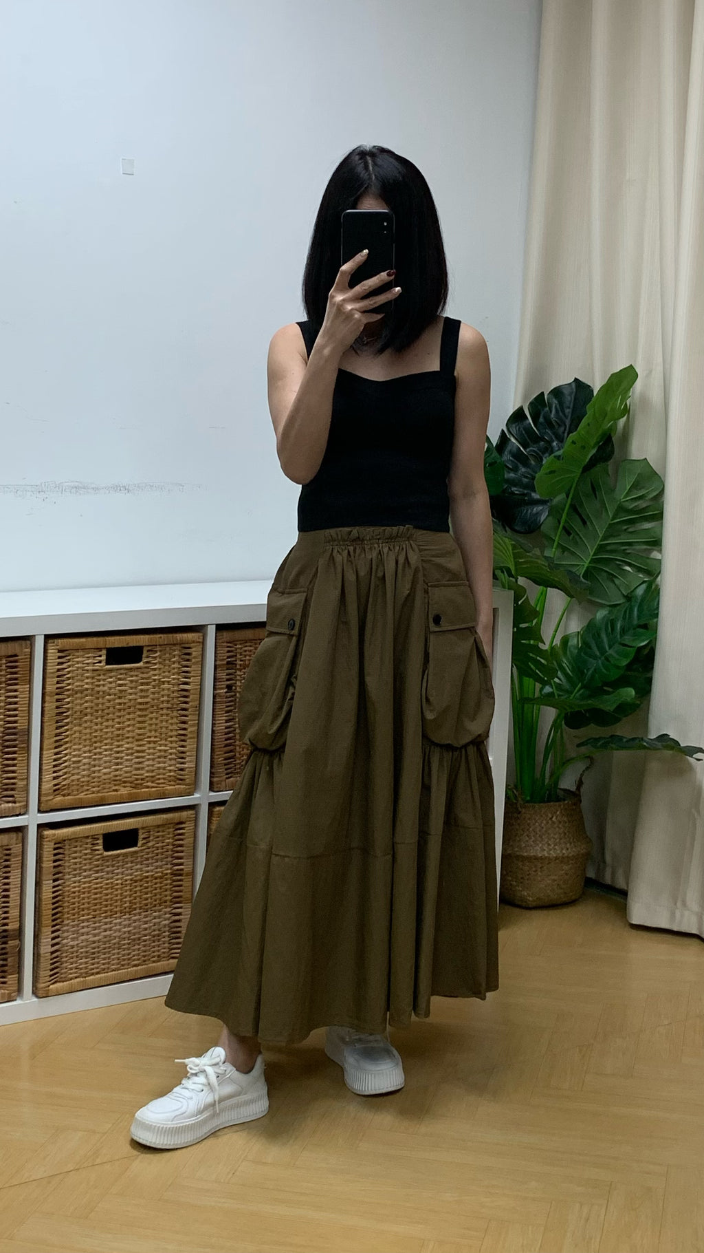 Textured Fabric Big Pocket Skirt (Brown) [Ref : 24698960]