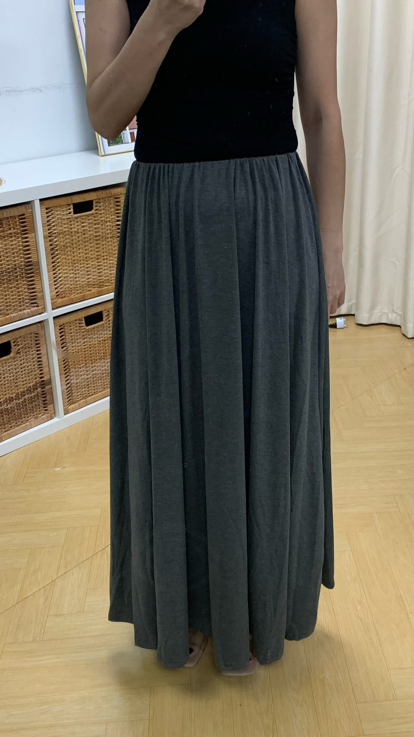 Elastane-Waist Maxi Slip Skirt (Dark Grey) [Ref : 24266612]