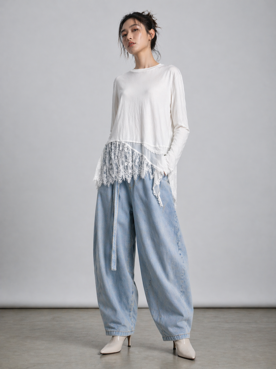 Candice Long Sleeve Eyelash Lace Hem Top