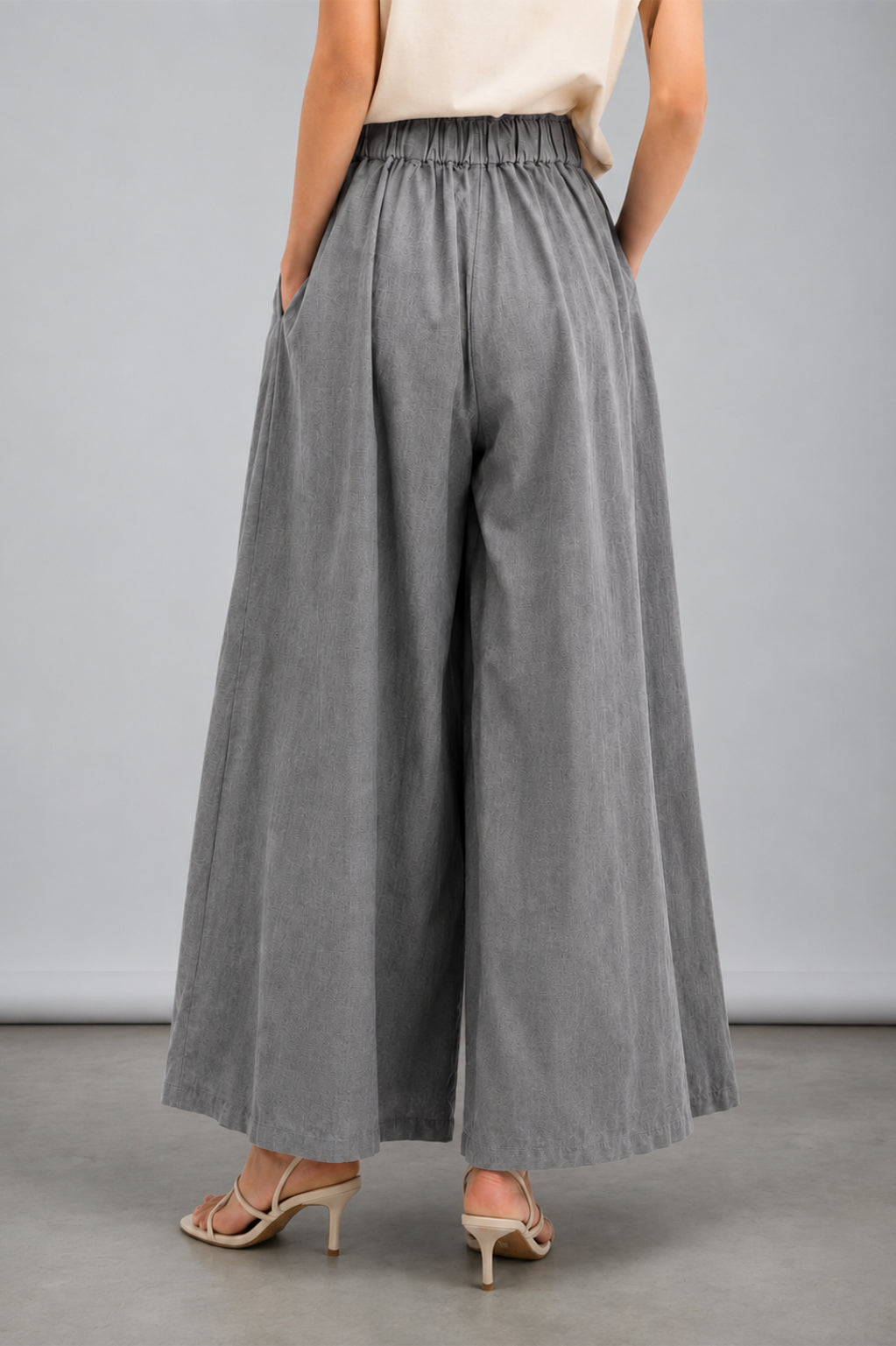 Romee Elastic Waistband Textured Fabric Wide Leg Pants
