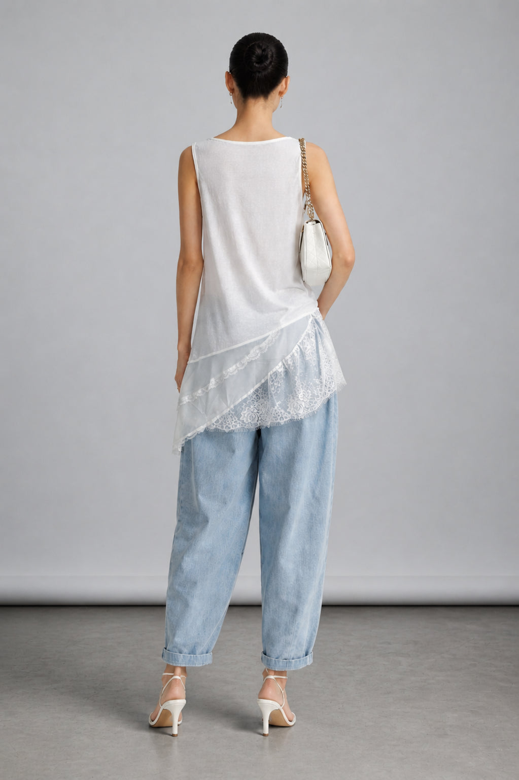 Maxwell Sleeveless V-Neck Eyelash Lace Layering Top