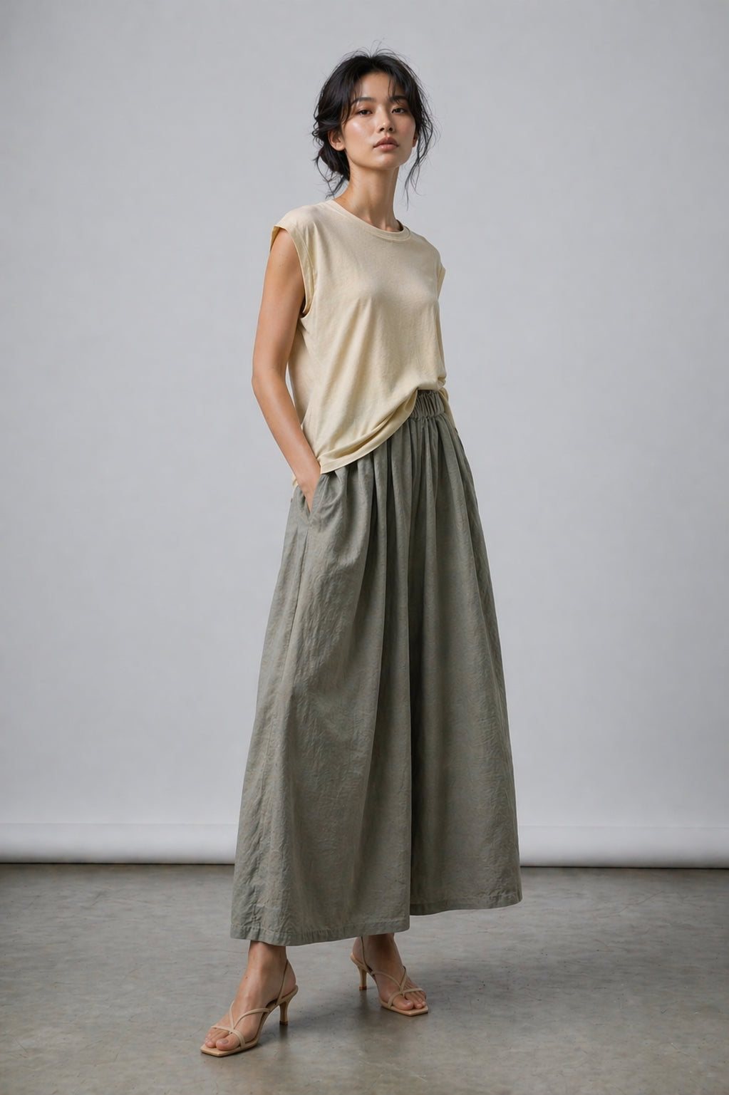 Taylor Round Neck Muscle Tee
