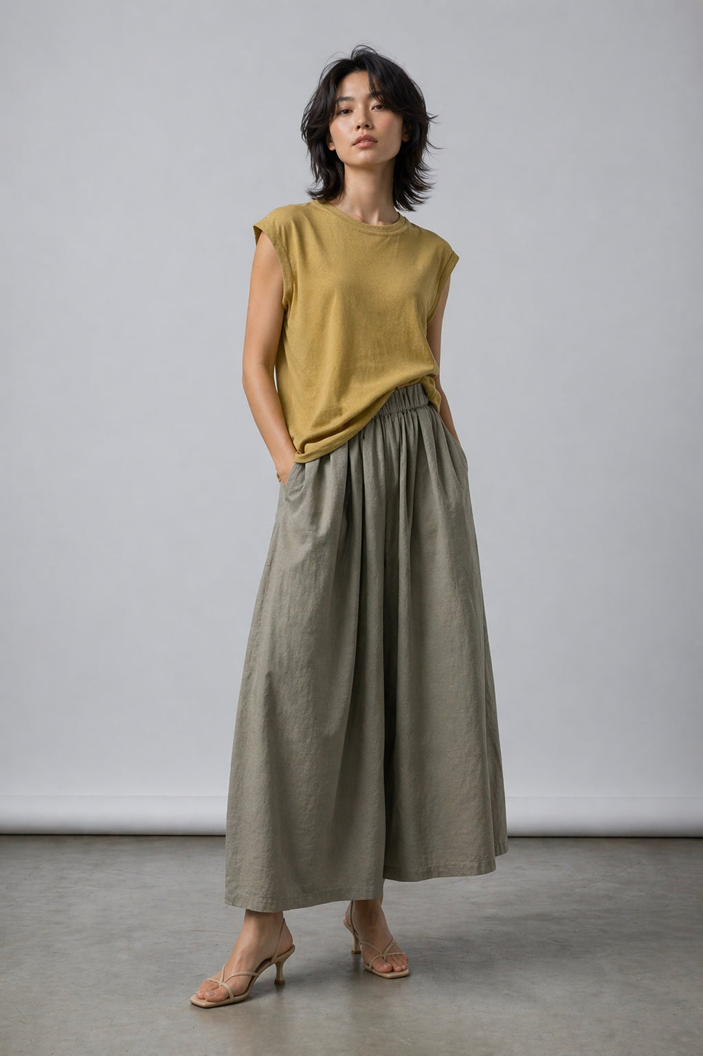 Taylor Round Neck Muscle Tee