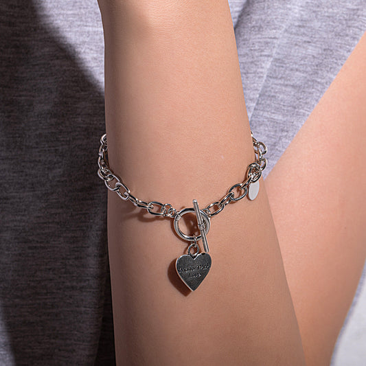 Heart-Shaped Pendant Bracelet