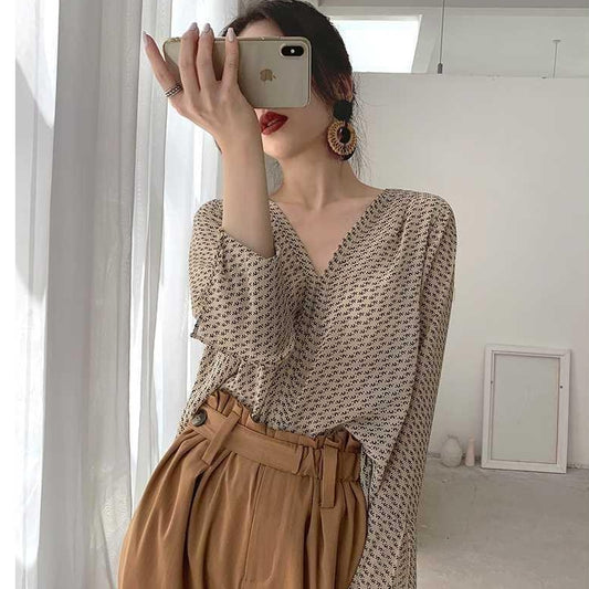 Chiffon V-Neck Printed Blouse