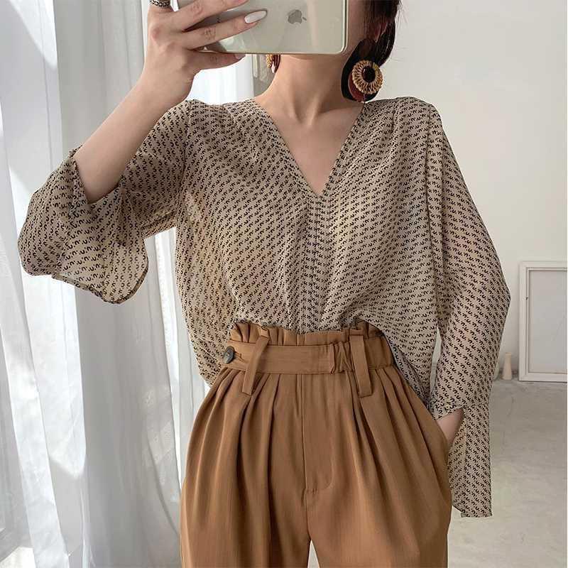 Chiffon V-Neck Printed Blouse