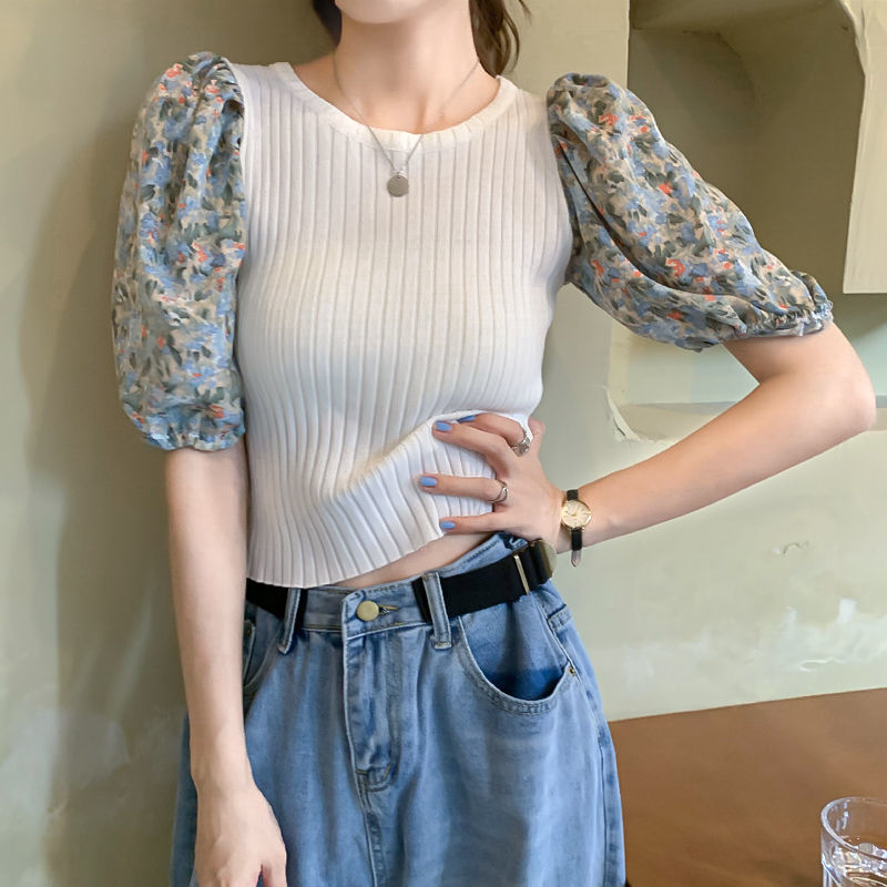 Floral Bubble Sleeve Knit Top