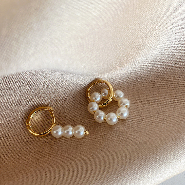 Asymmetric Baroque Pearl Earring