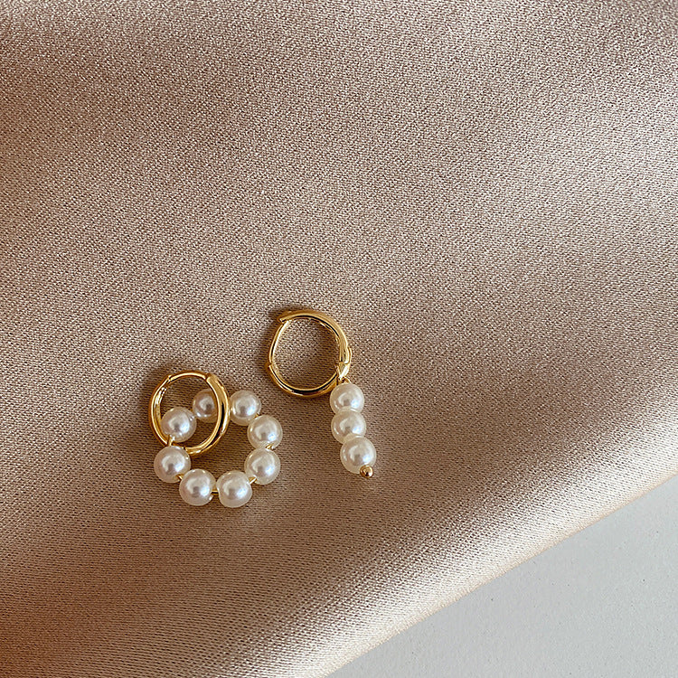 Asymmetric Baroque Pearl Earring