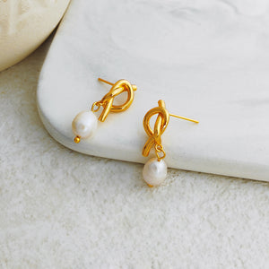 Eloise Pearl Drop Earrings