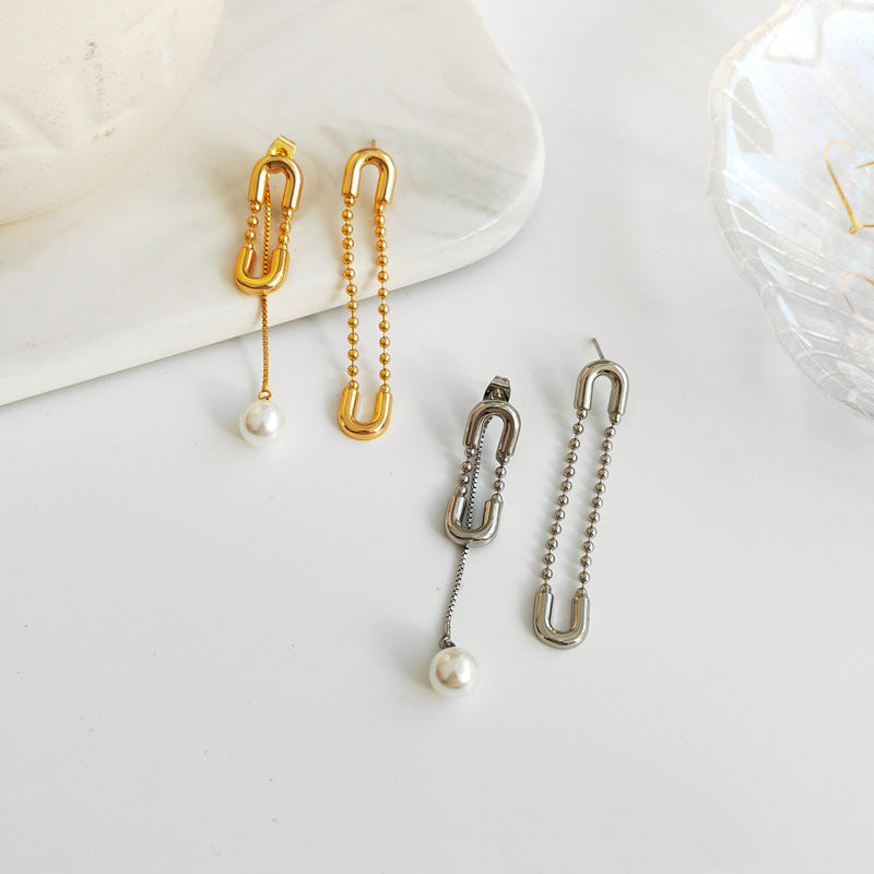 Erica Pearl Dangle Earrings