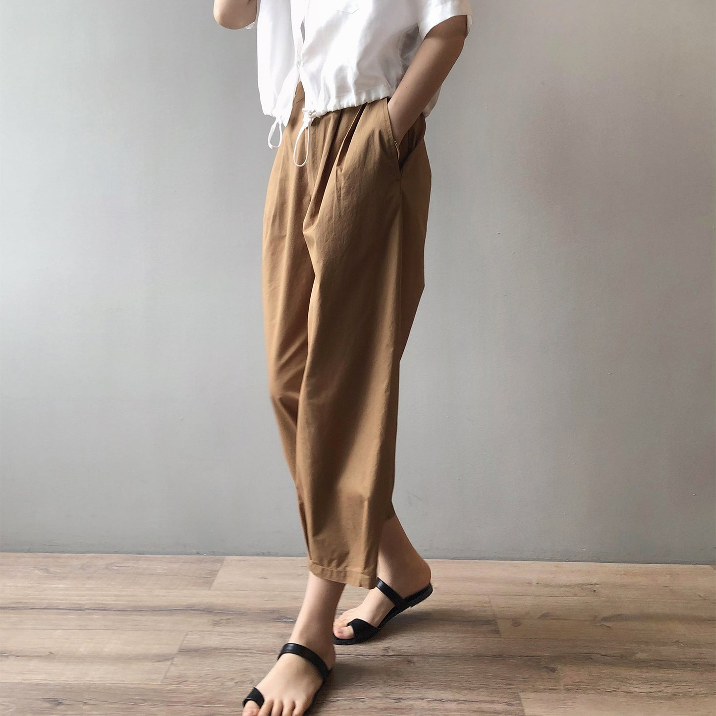 Sanyia Elastic High Waist Cropped Pants