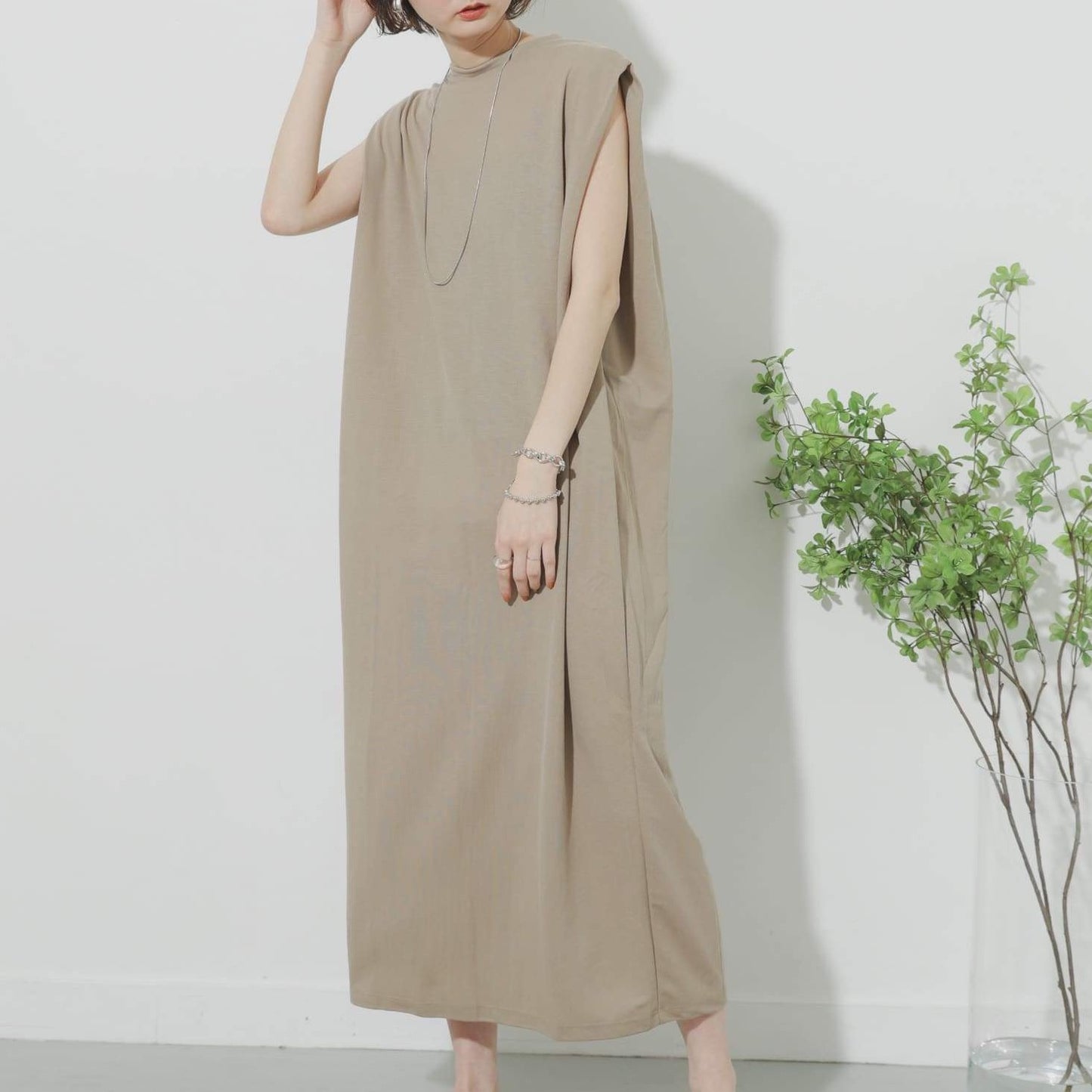 Britanny Back Button Maxi Dress