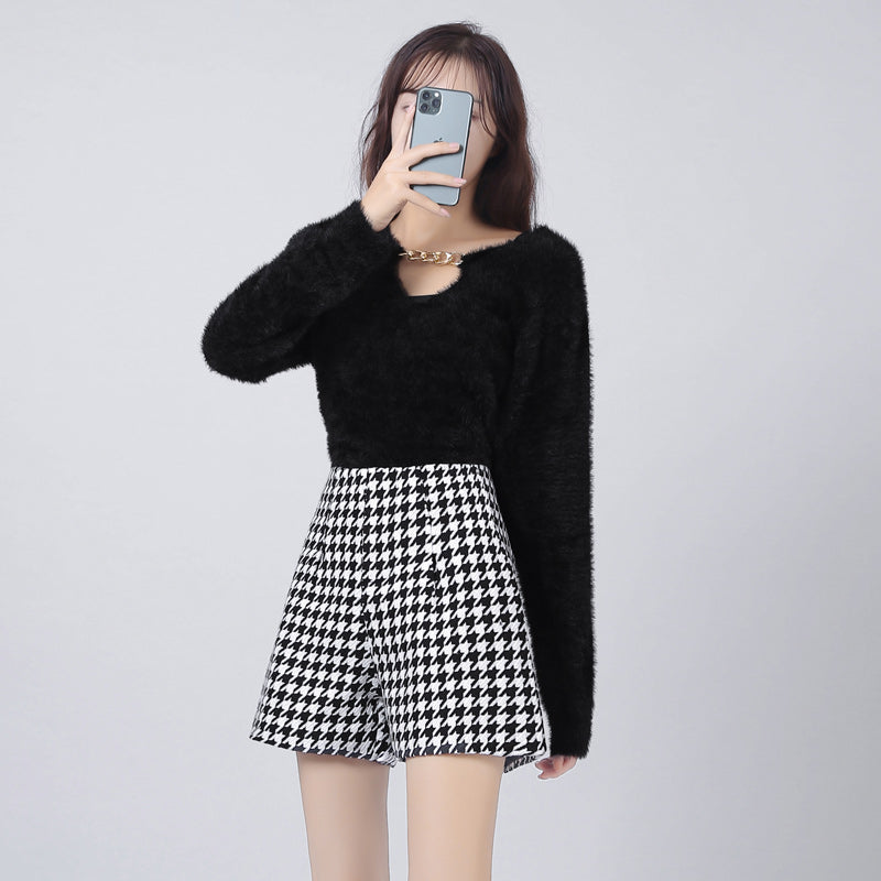 Donar Houndstooth Print Shorts