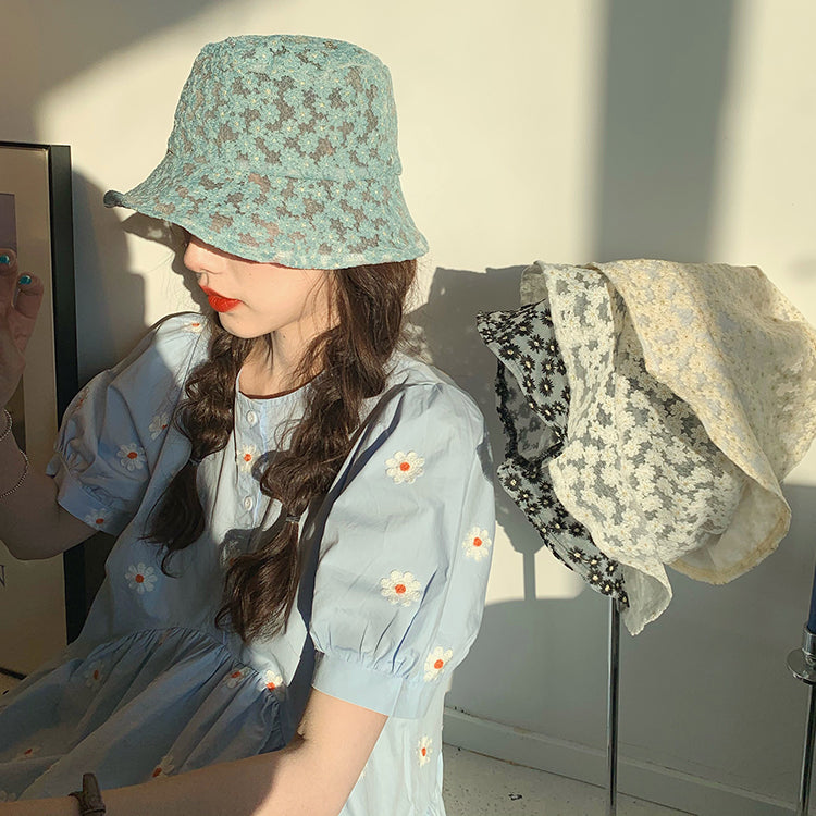 Wendy Floral Embroidery Bucket Hat