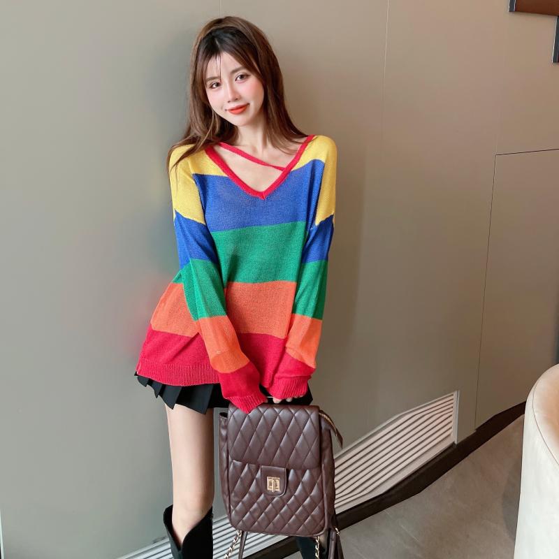 Kesin Rainbow Knit Pullover