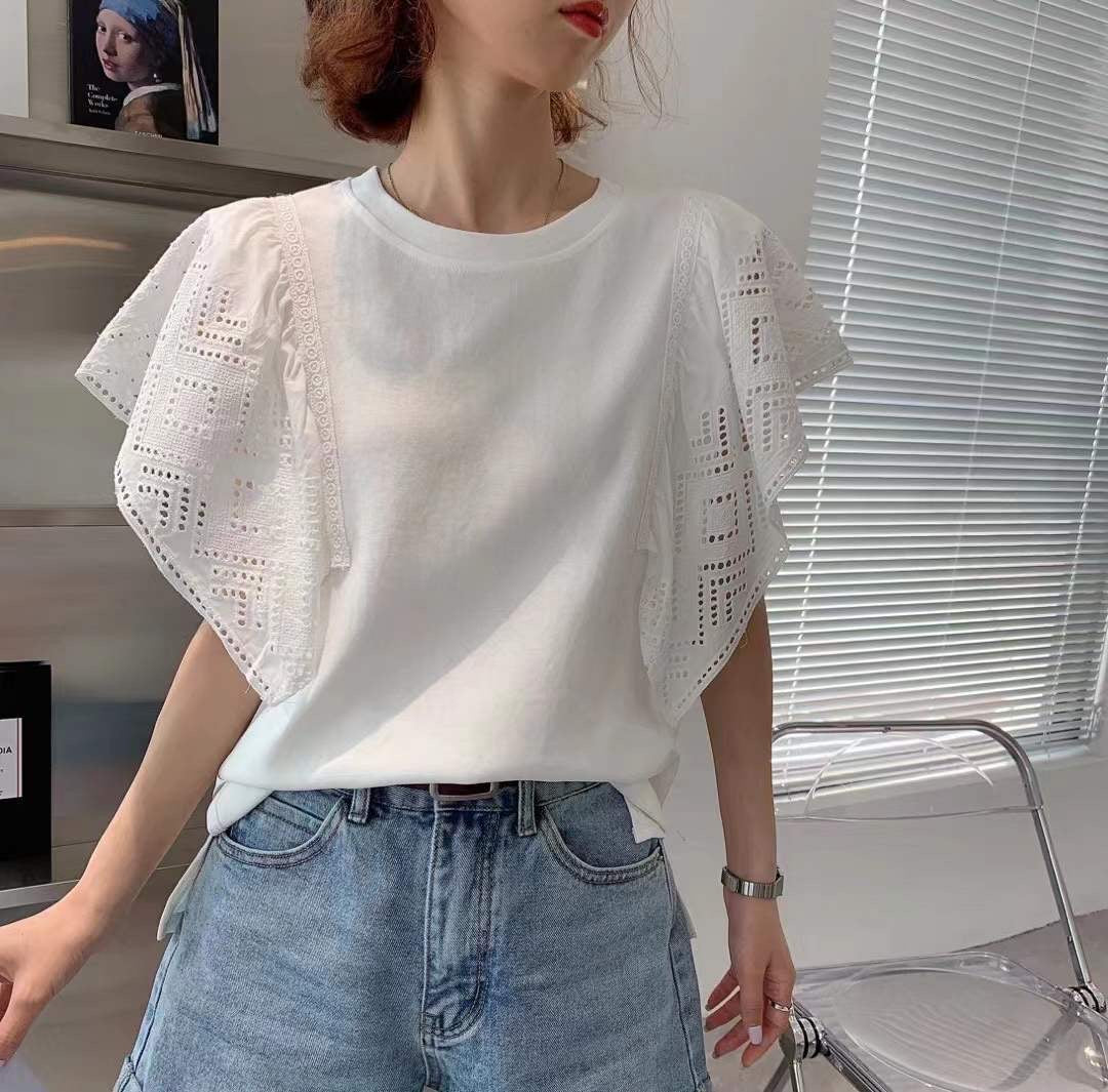 Ciaron Eyelet Sleeve Top