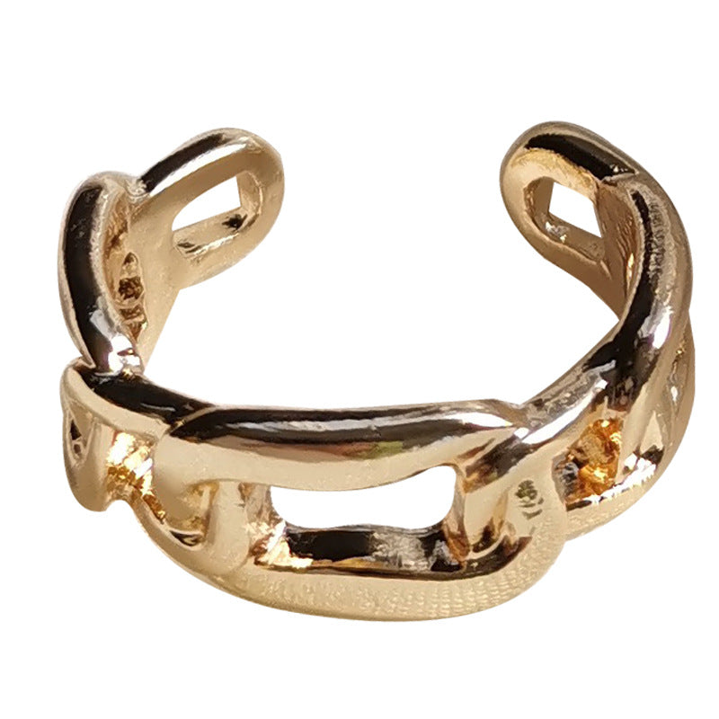 Avery Buckle Ring