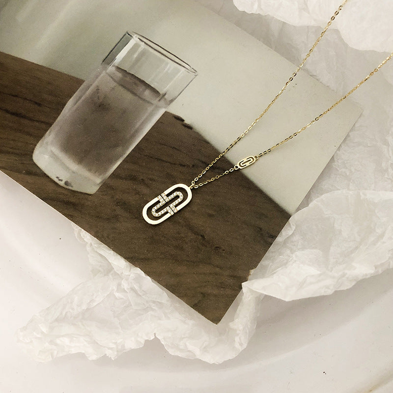 Penny Oval Pendant Necklace