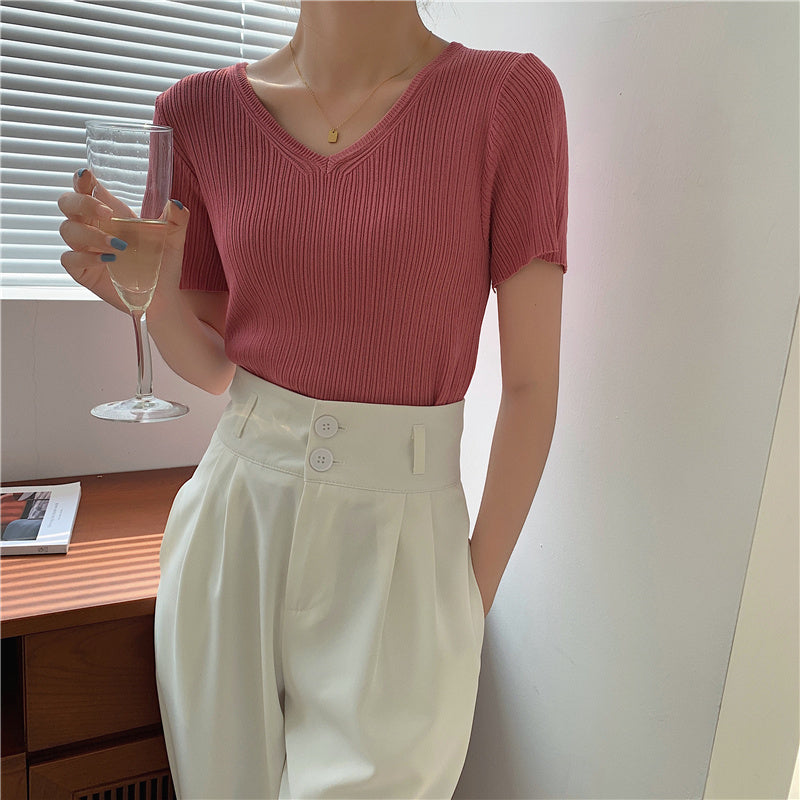 V-Neck Short Sleeve Knit Top