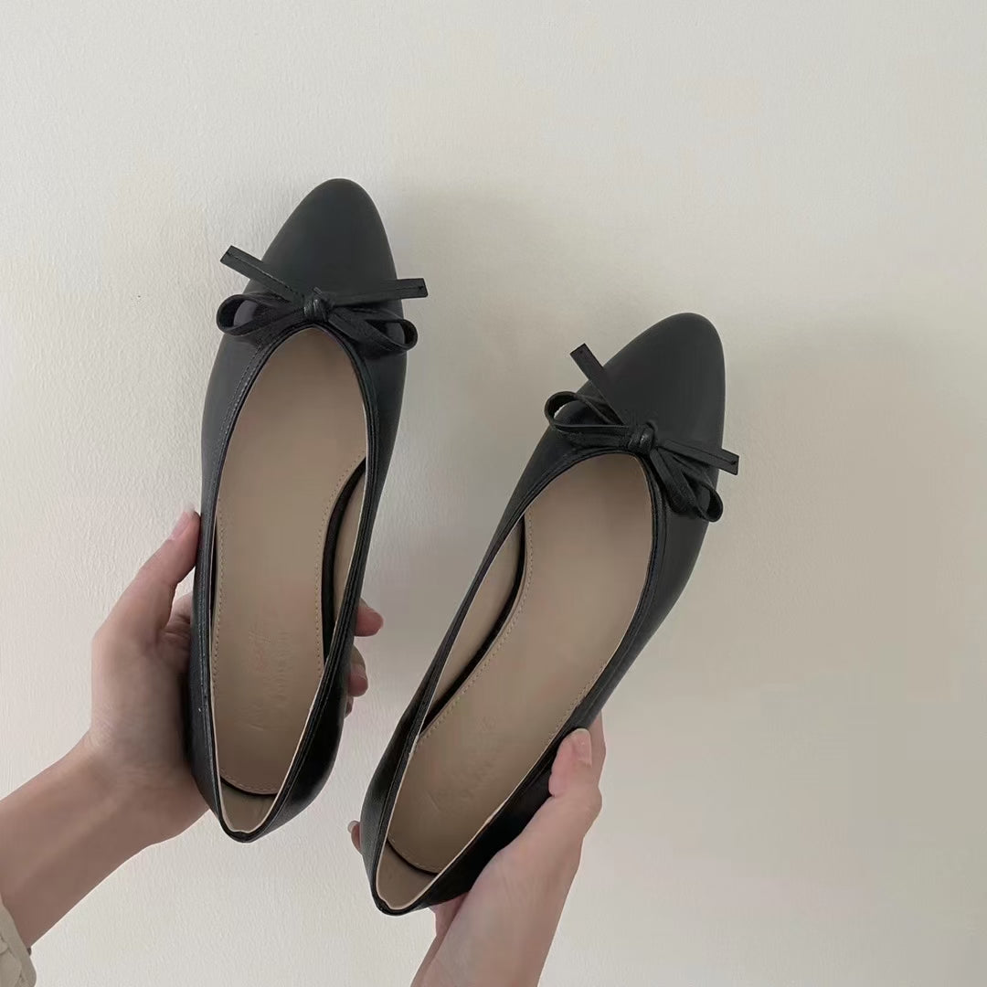 Ribbon Bow Block Low Heel Pumps