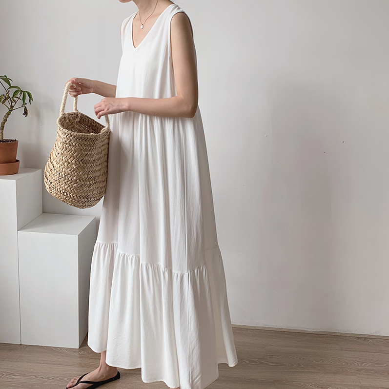 Aubree Sleeveless V-Neck Layered Dress