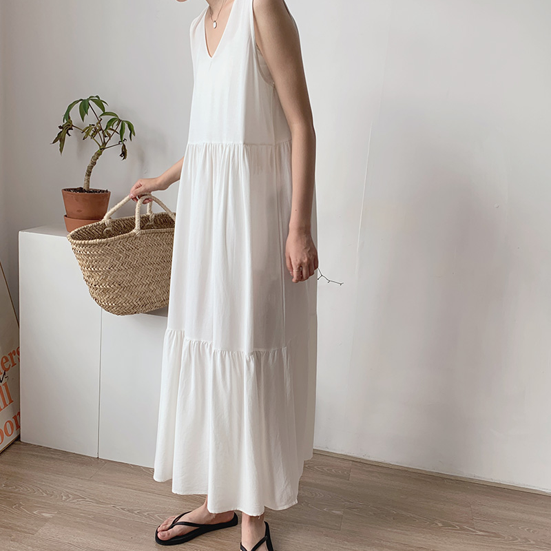 Aubree Sleeveless V-Neck Layered Dress