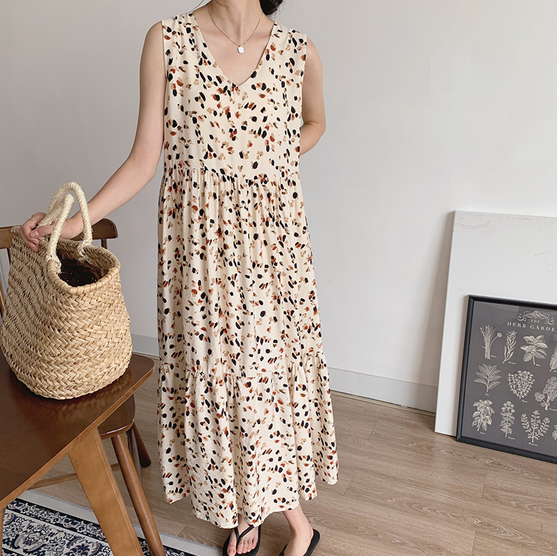 Aubree Sleeveless V-Neck Layered Dress